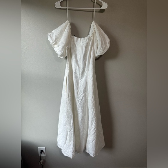 FreeMarket PROTECTING MY PEACE WOVEN MIDI DRESS Elegant Off-Shoulder White Dress - Picture 5 of 5